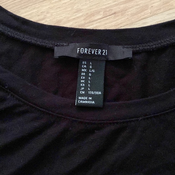 Forever 21 Stretchy Crop Top - Picture 2 of 4